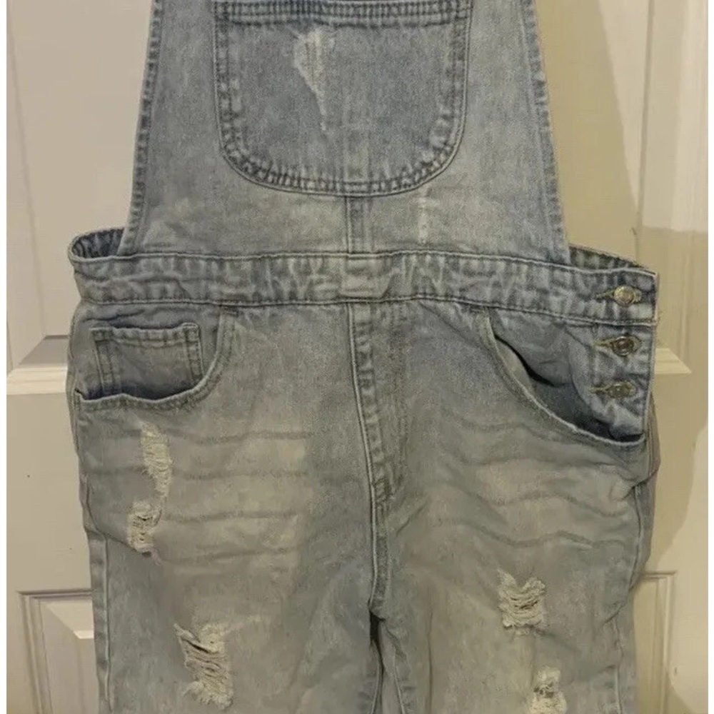 Forever 21 Light‎ Blue womrns Sz 28 Distressed Denim Overalls